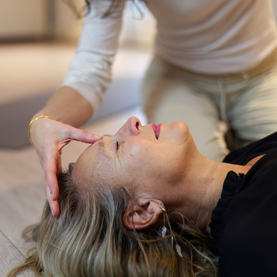 NRGY specials, Kundalini NRGY XL sessie. Kundalini (activatie) sessie met extra Kundalini facilitator bij Studio NRGY in Arnhem.